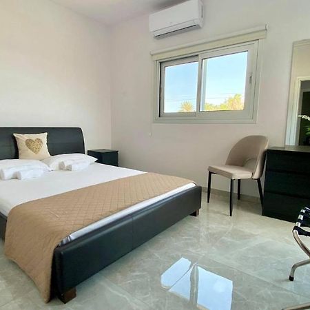 Napa Court 2 Apartment Ayia Napa Bagian luar foto
